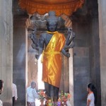 Vishnou à qui le temple d'Angkor serait originellement dédié