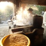 Fabrication de la pâte de riz pour les noodles