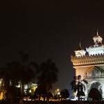 Arc de triomphe de nuit